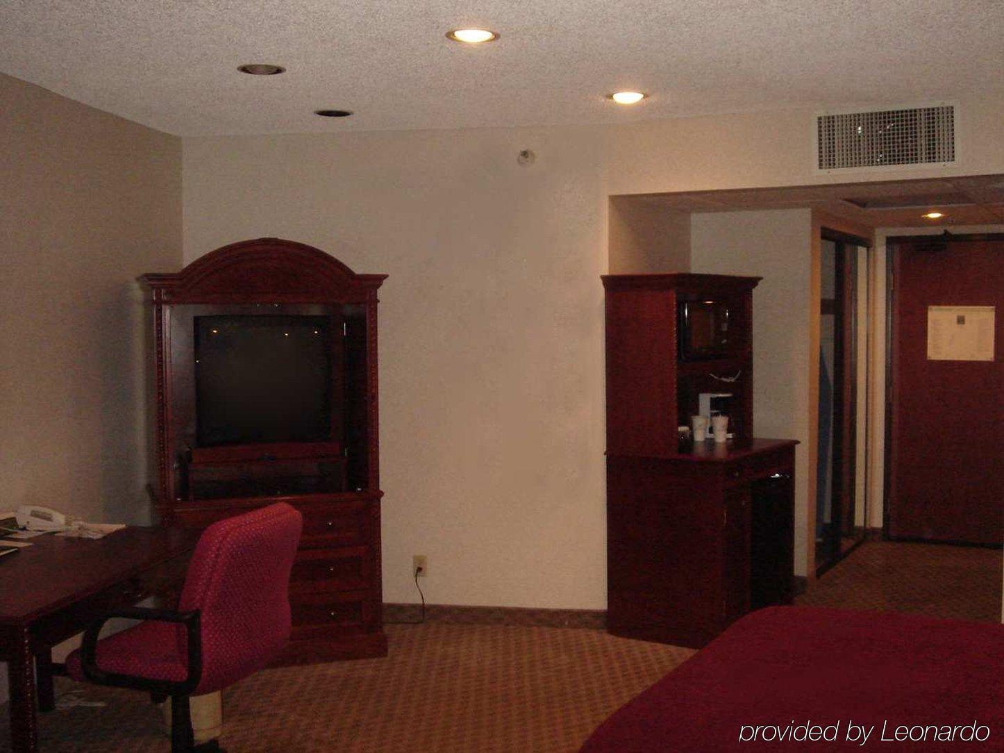 Hotel Doubletree By Hilton Rosemead Habitación foto